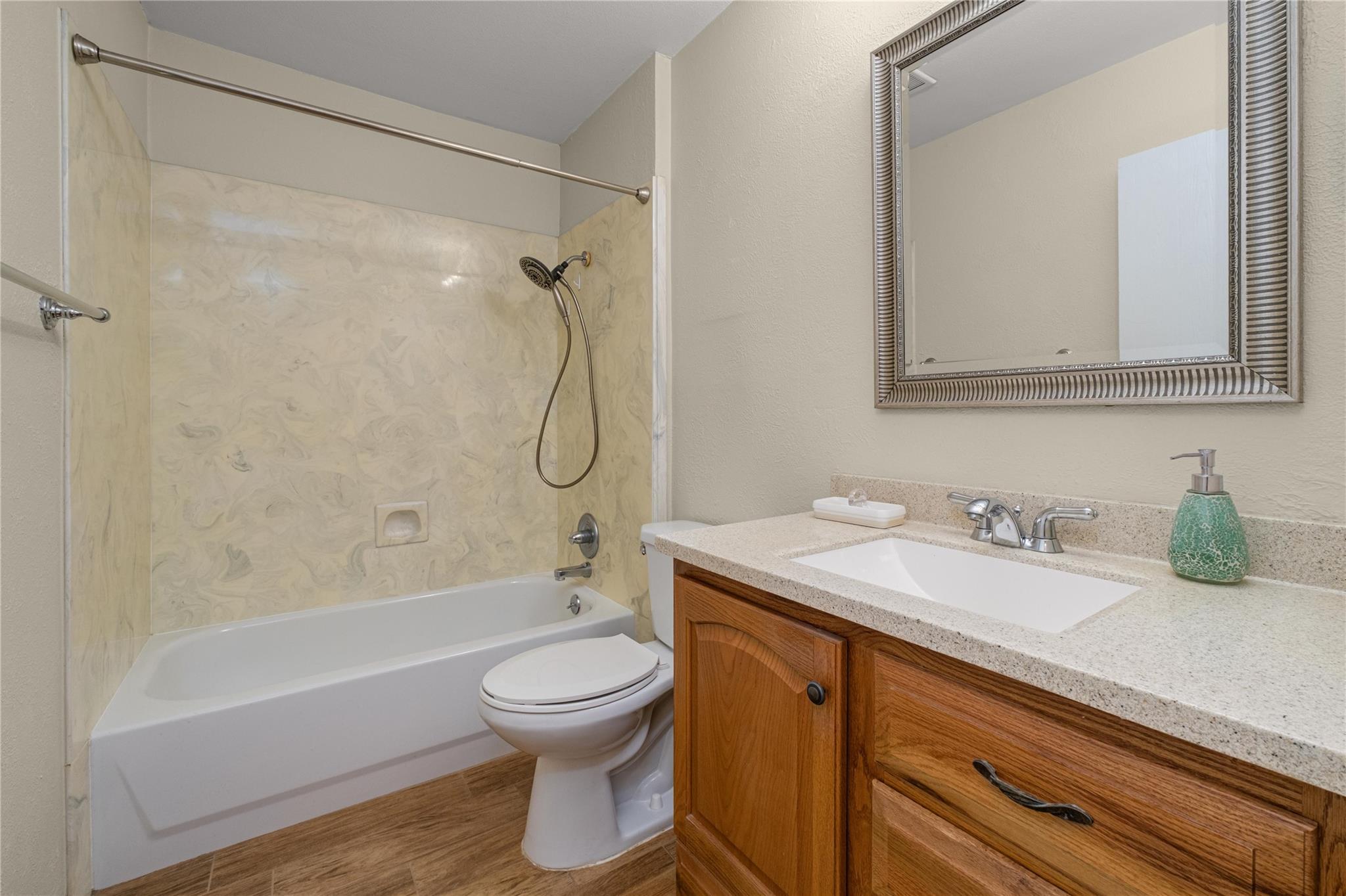 11507 Pyreneese DR