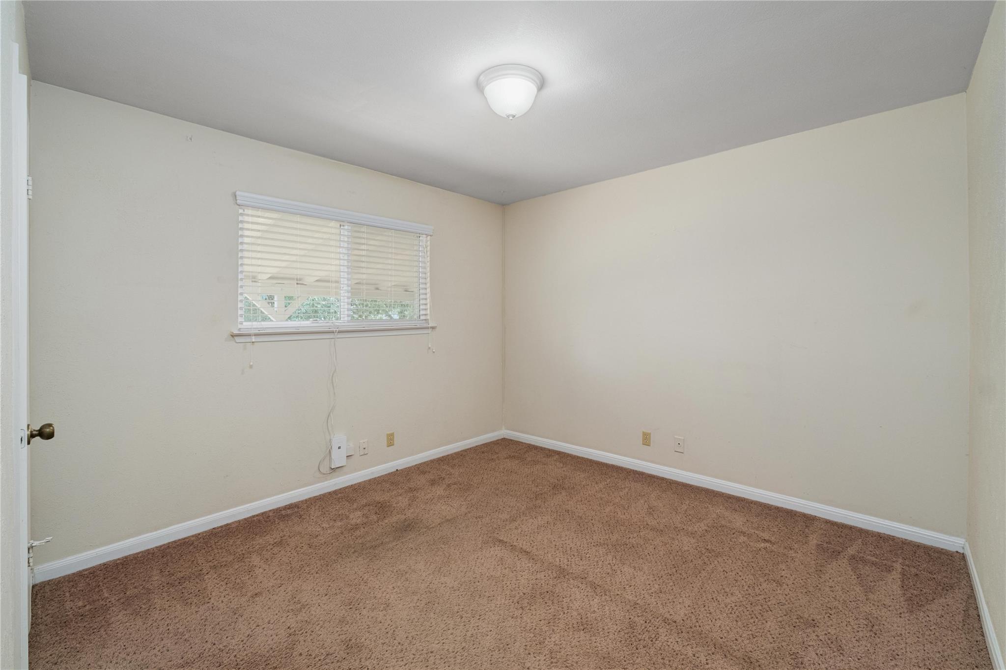 11507 Pyreneese DR