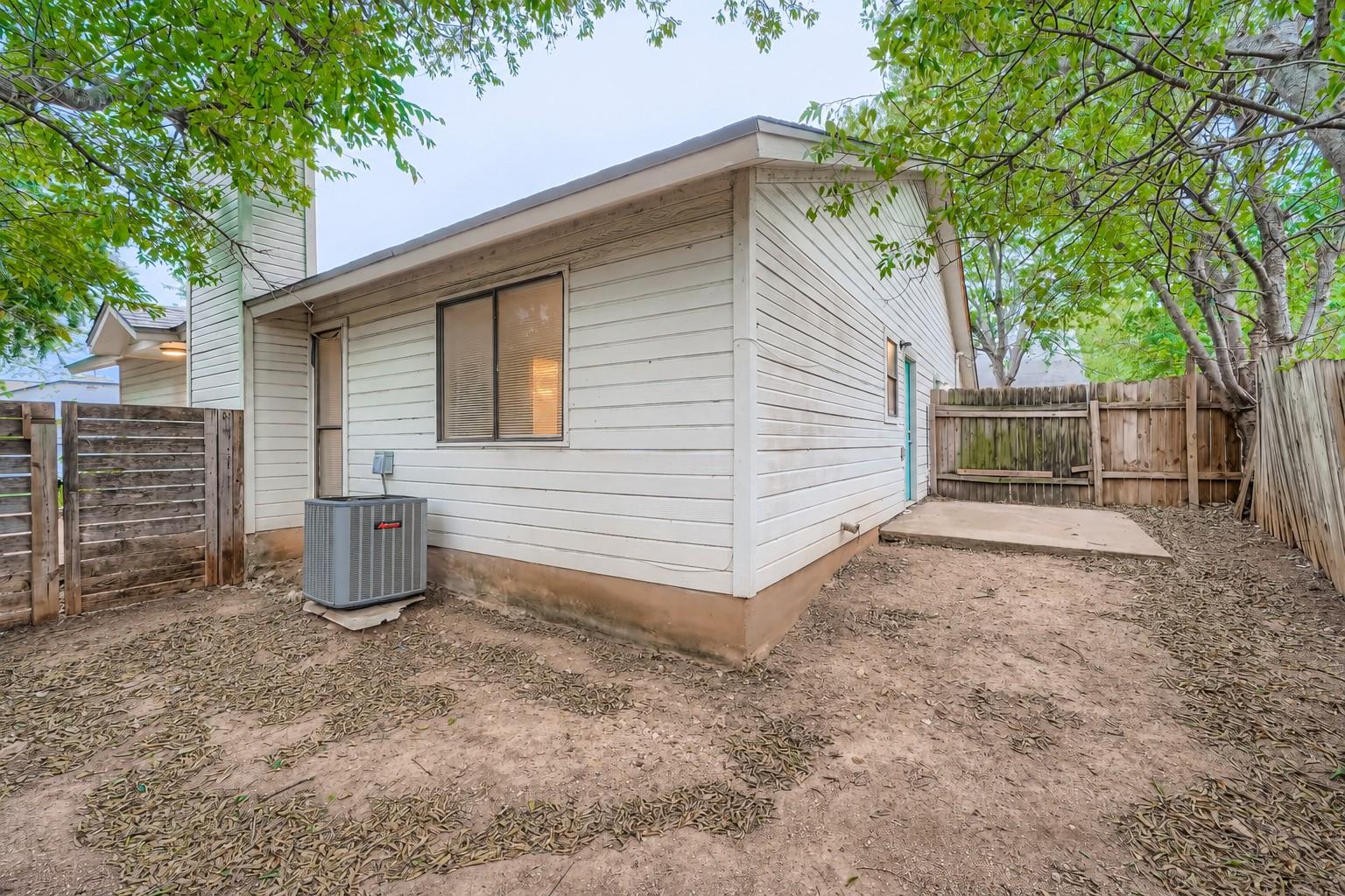 414 Cypress LN