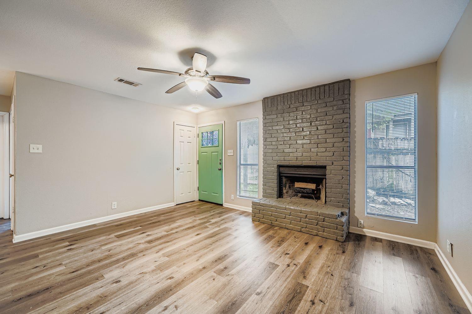 414 Cypress LN