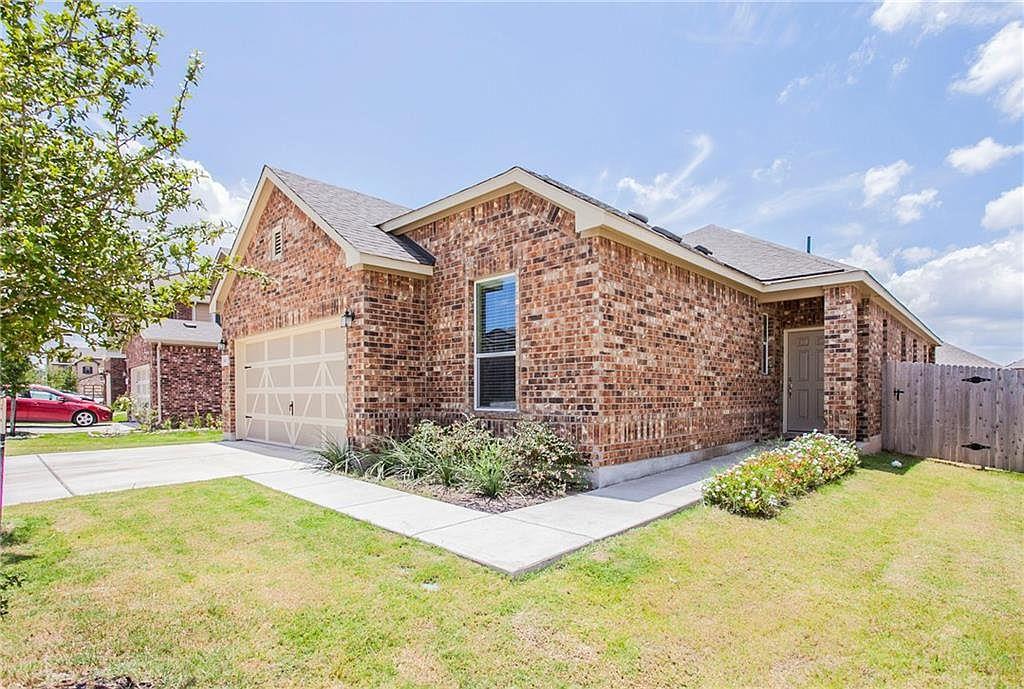 811 Sawbuck DR