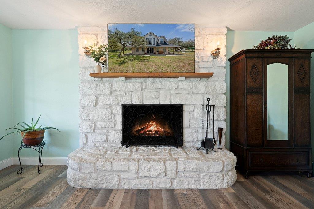 8139 Ozark DR