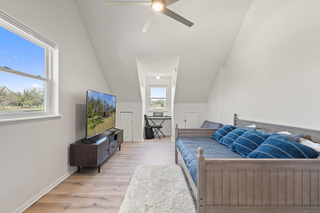 8139 Ozark DR