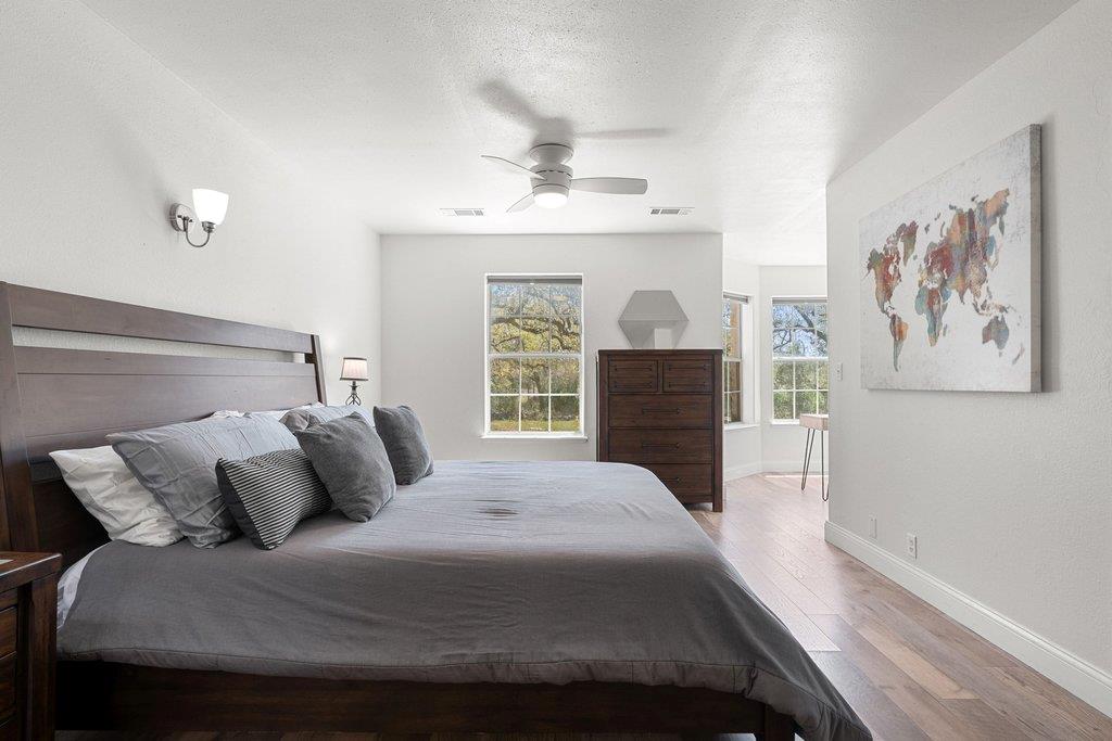 8139 Ozark DR