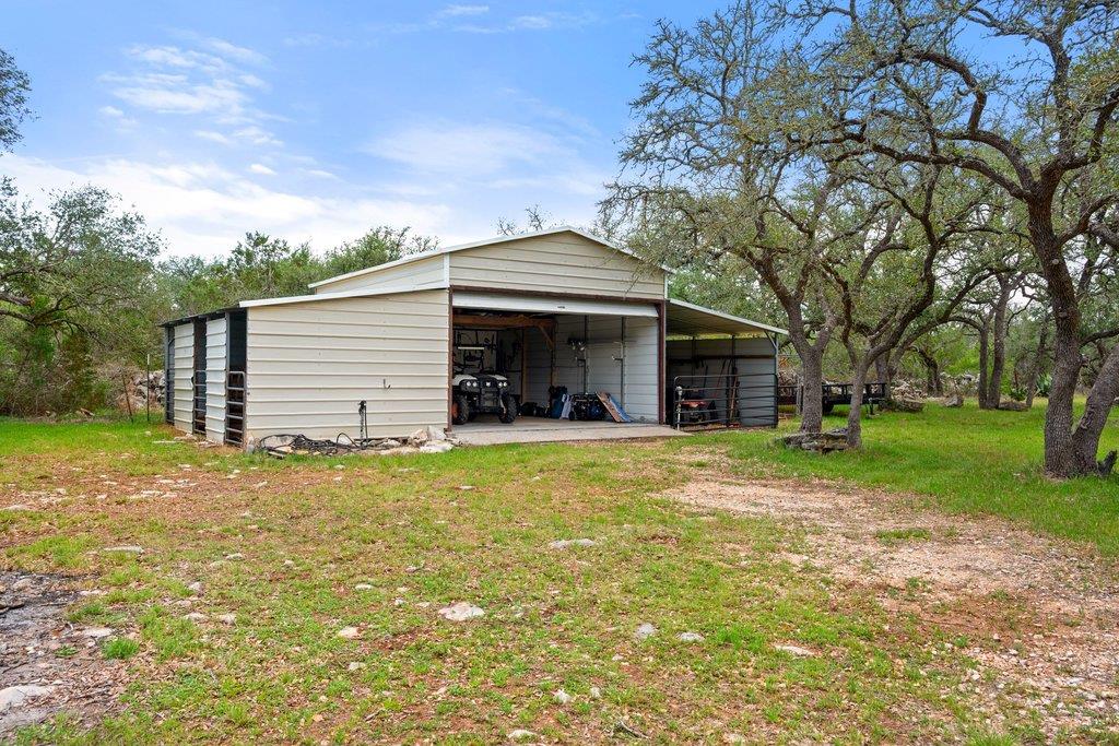 8139 Ozark DR