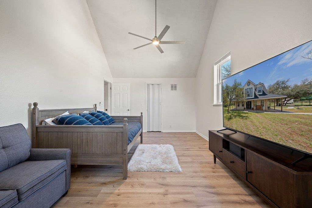 8139 Ozark DR