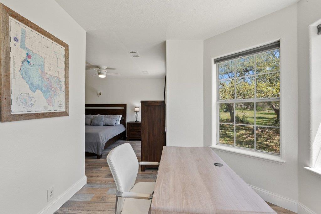 8139 Ozark DR