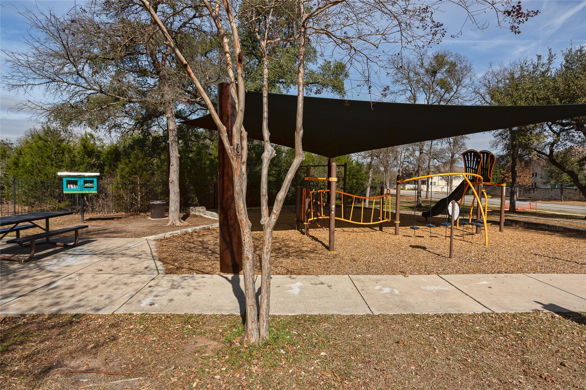 5013 Globe Mallow DR