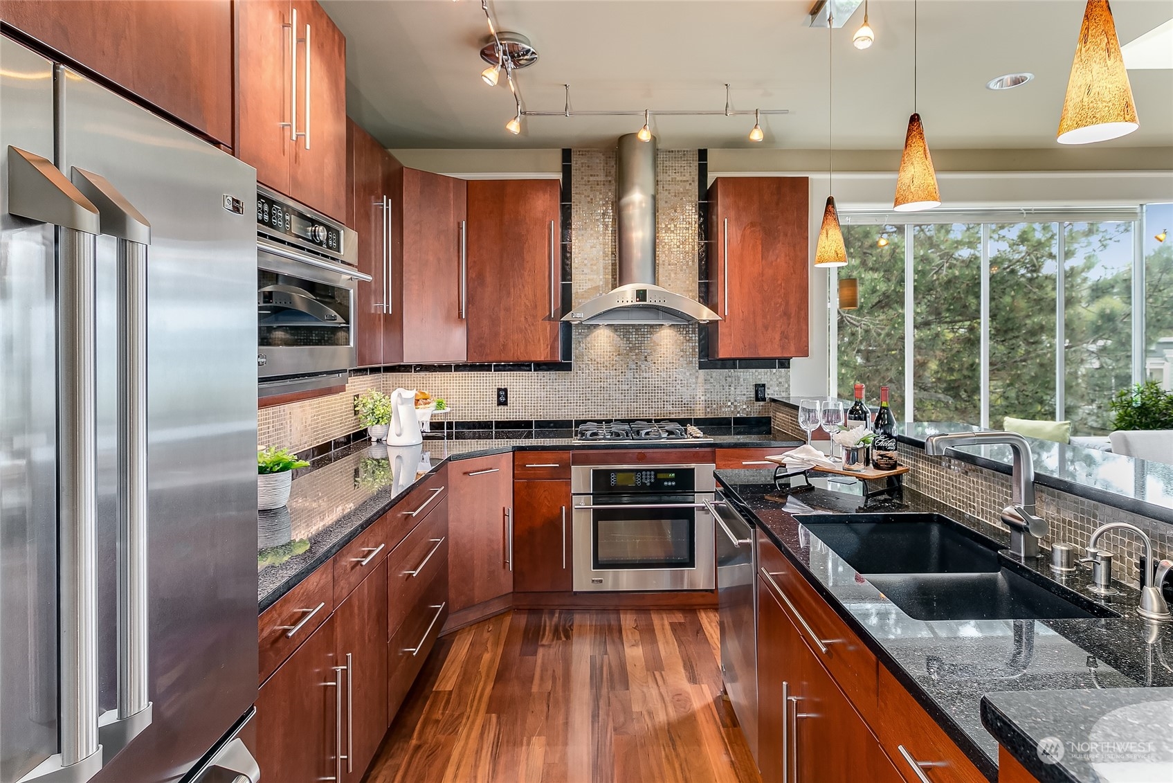 2349 Harbor Avenue SW #105