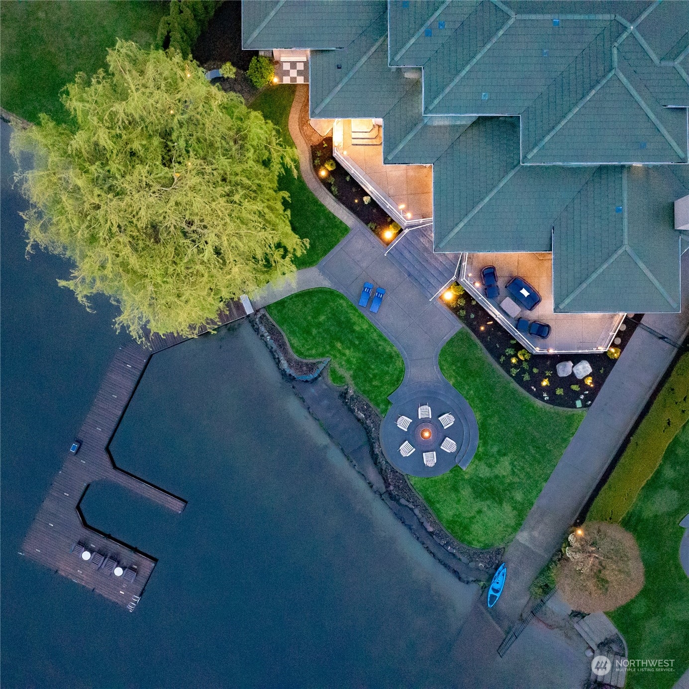 2417 E Lake Sammamish Place SE