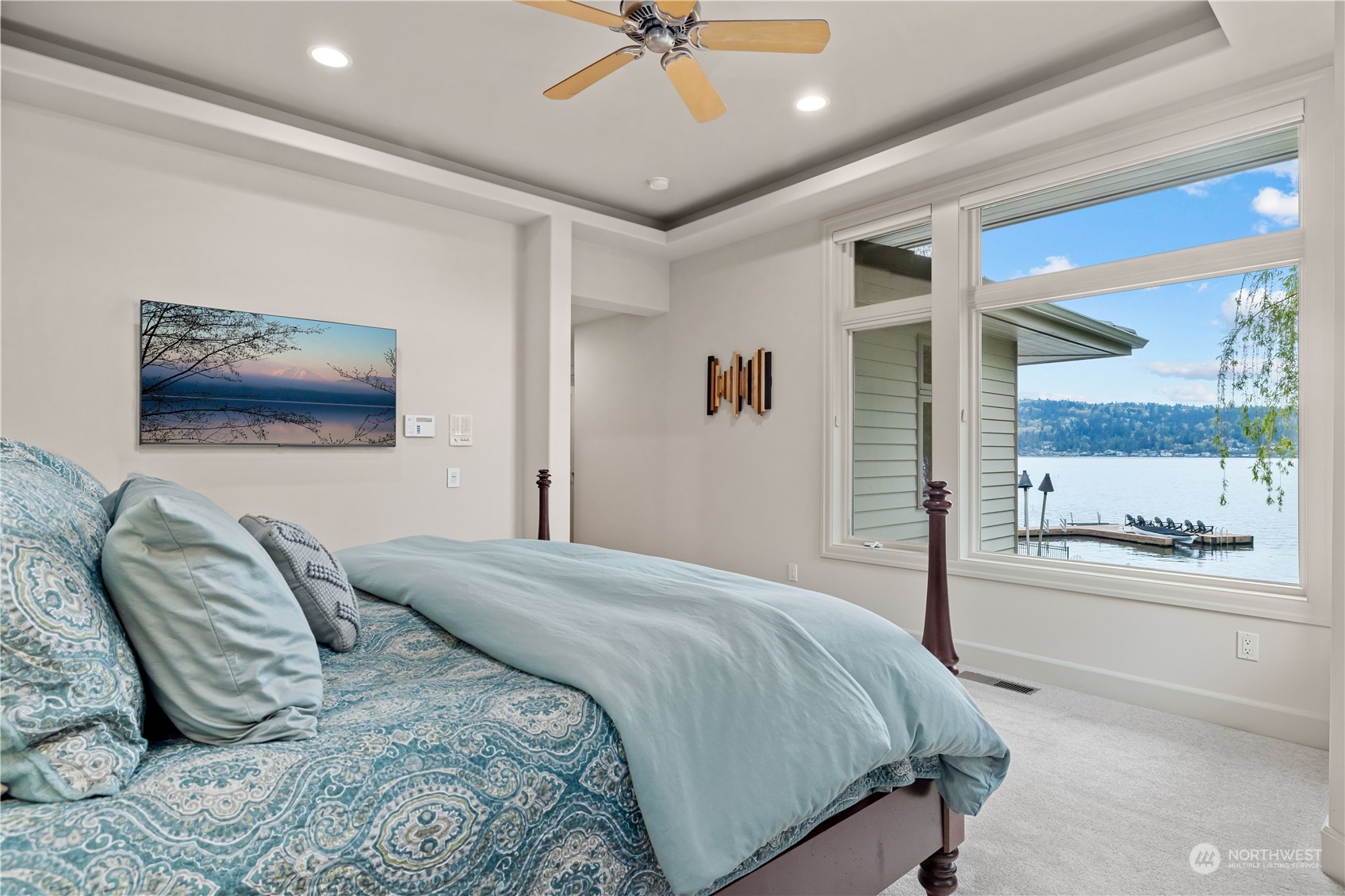 2417 E Lake Sammamish Place SE