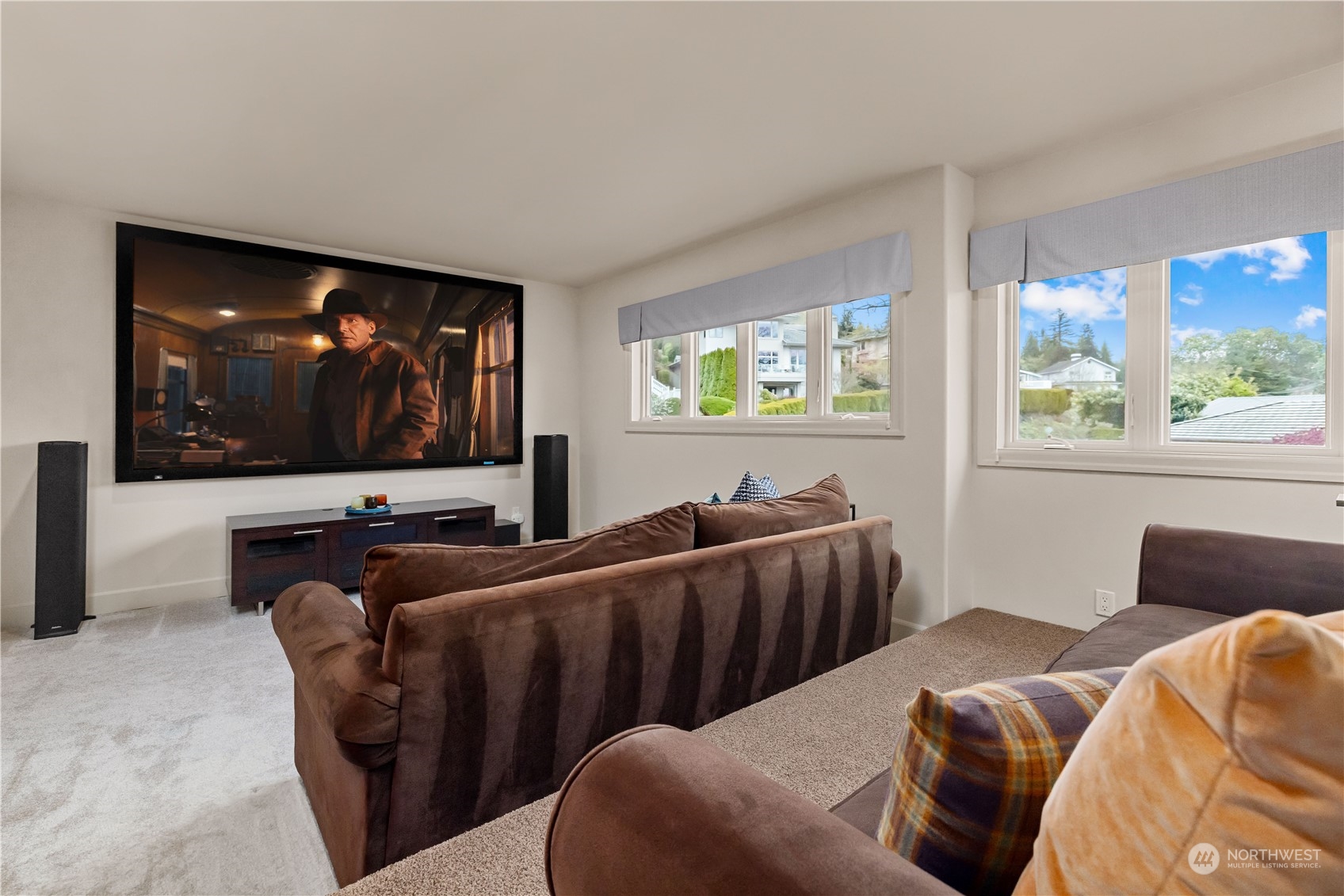 2417 E Lake Sammamish Place SE