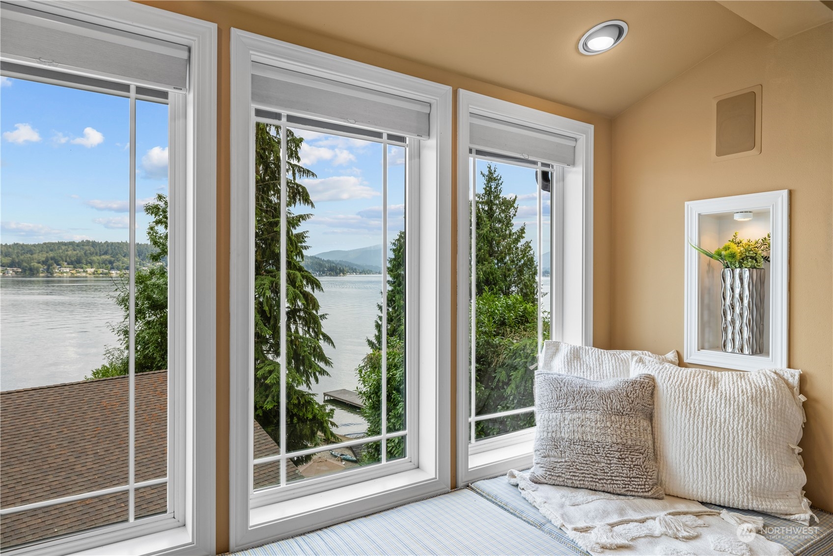 1408 W Lake Sammamish Parkway SE