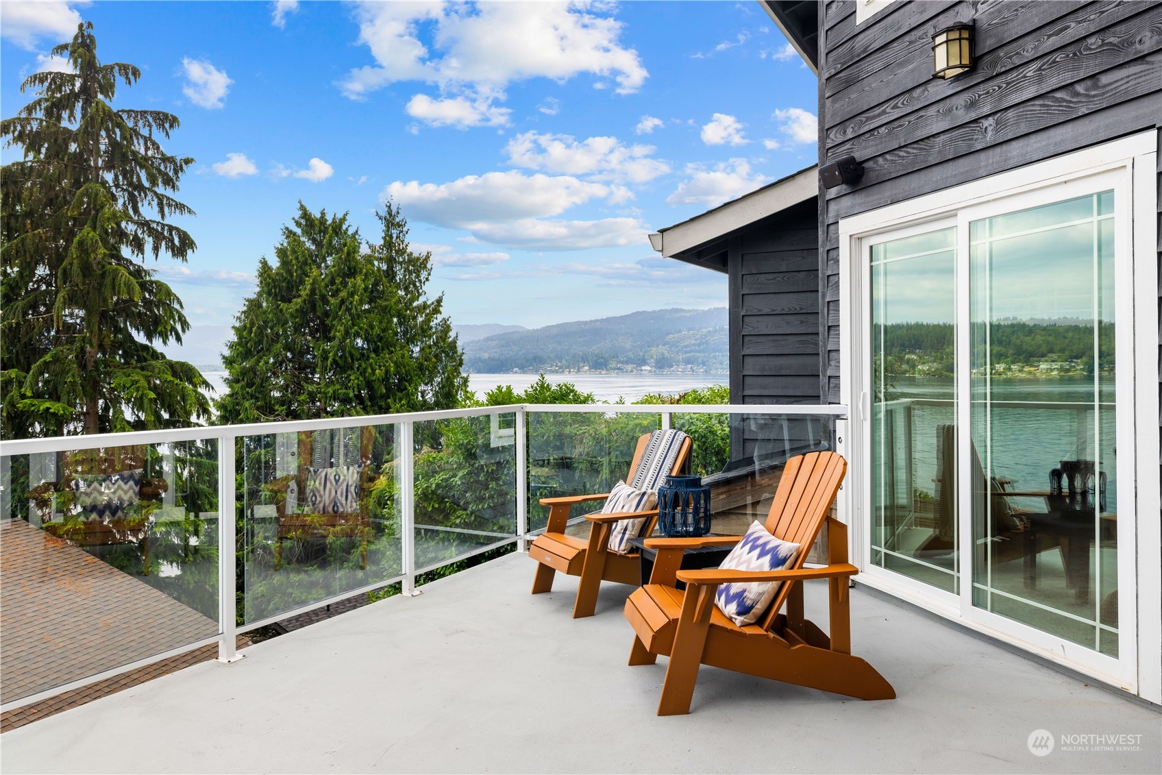 1408 W Lake Sammamish Parkway SE