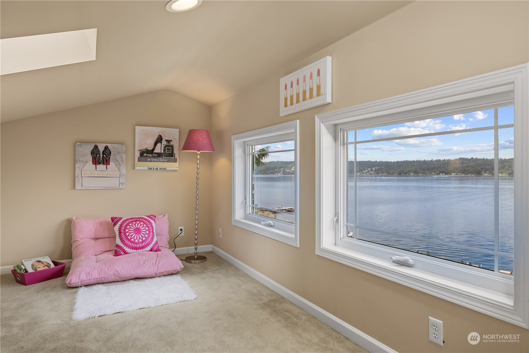 1408 W Lake Sammamish Parkway SE