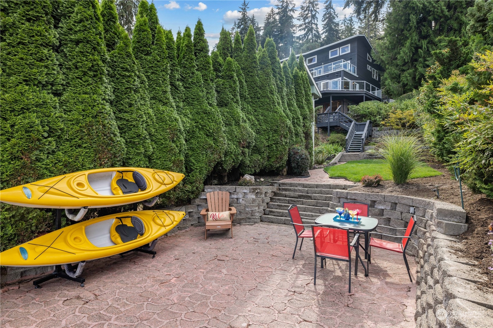 1408 W Lake Sammamish Parkway SE