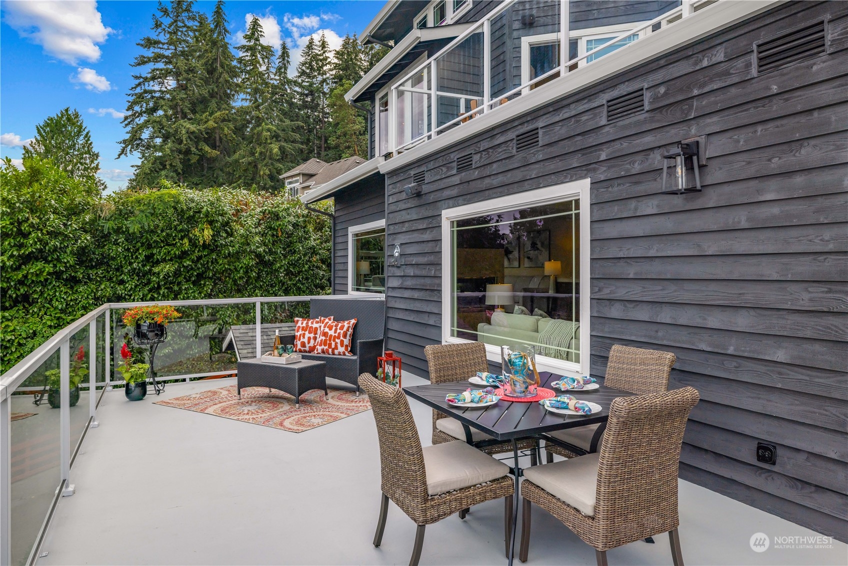 1408 W Lake Sammamish Parkway SE
