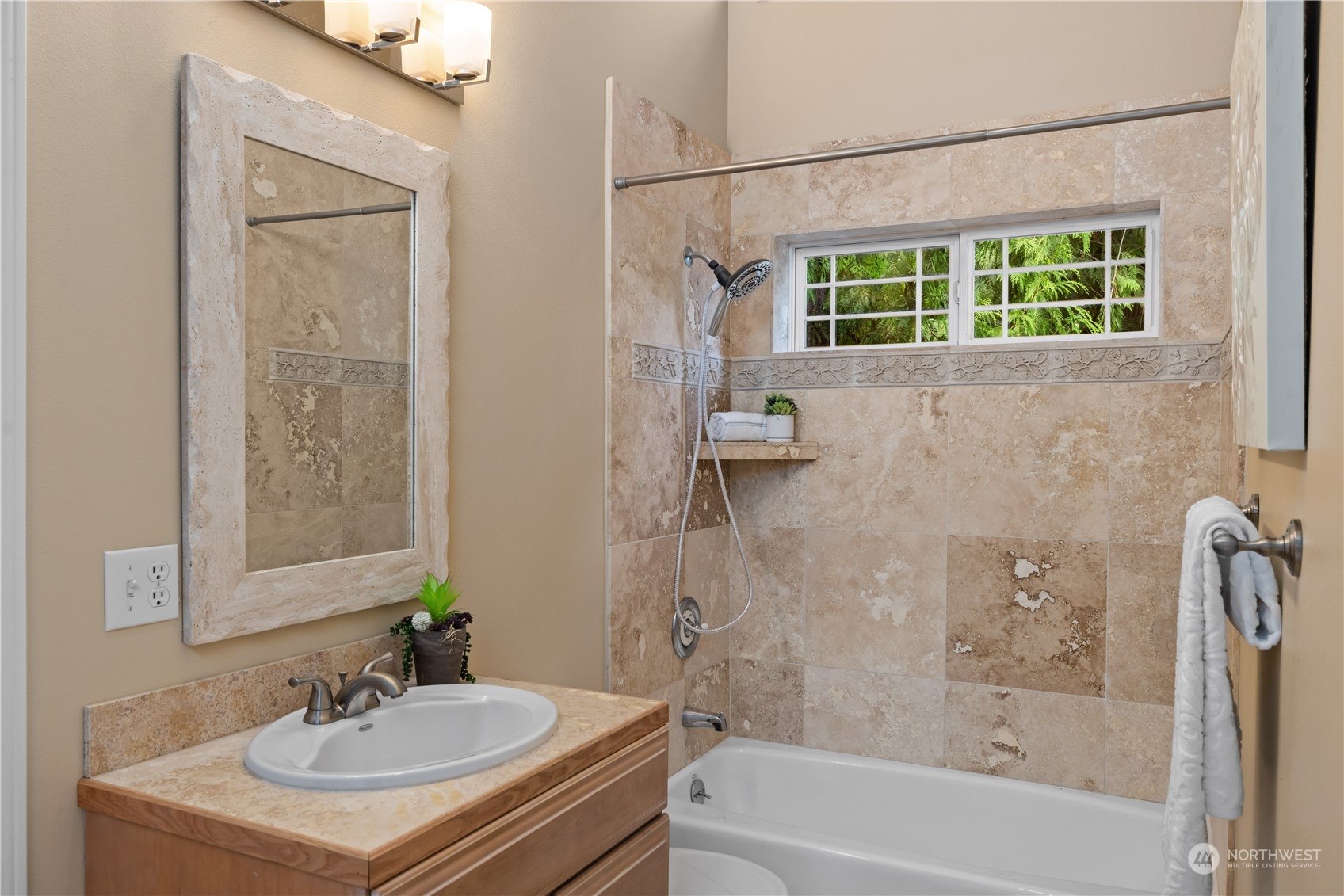 1408 W Lake Sammamish Parkway SE