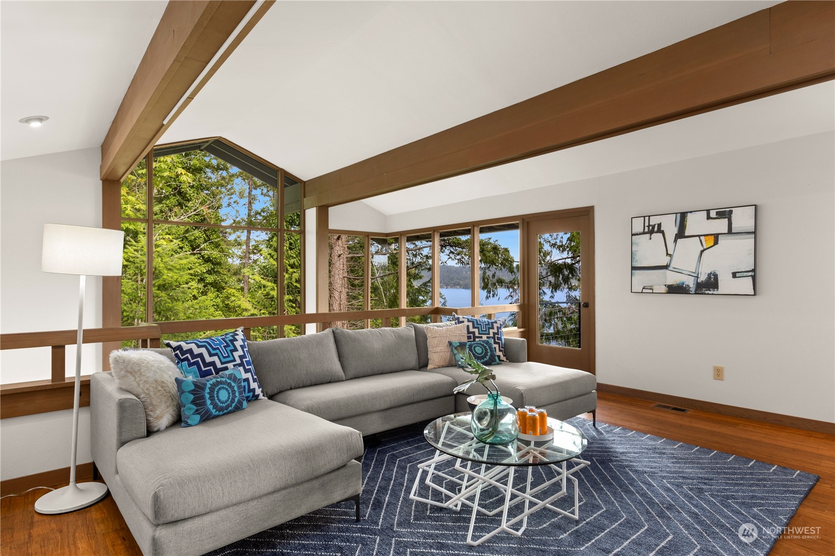 659 W Lake Sammamish Parkway NE