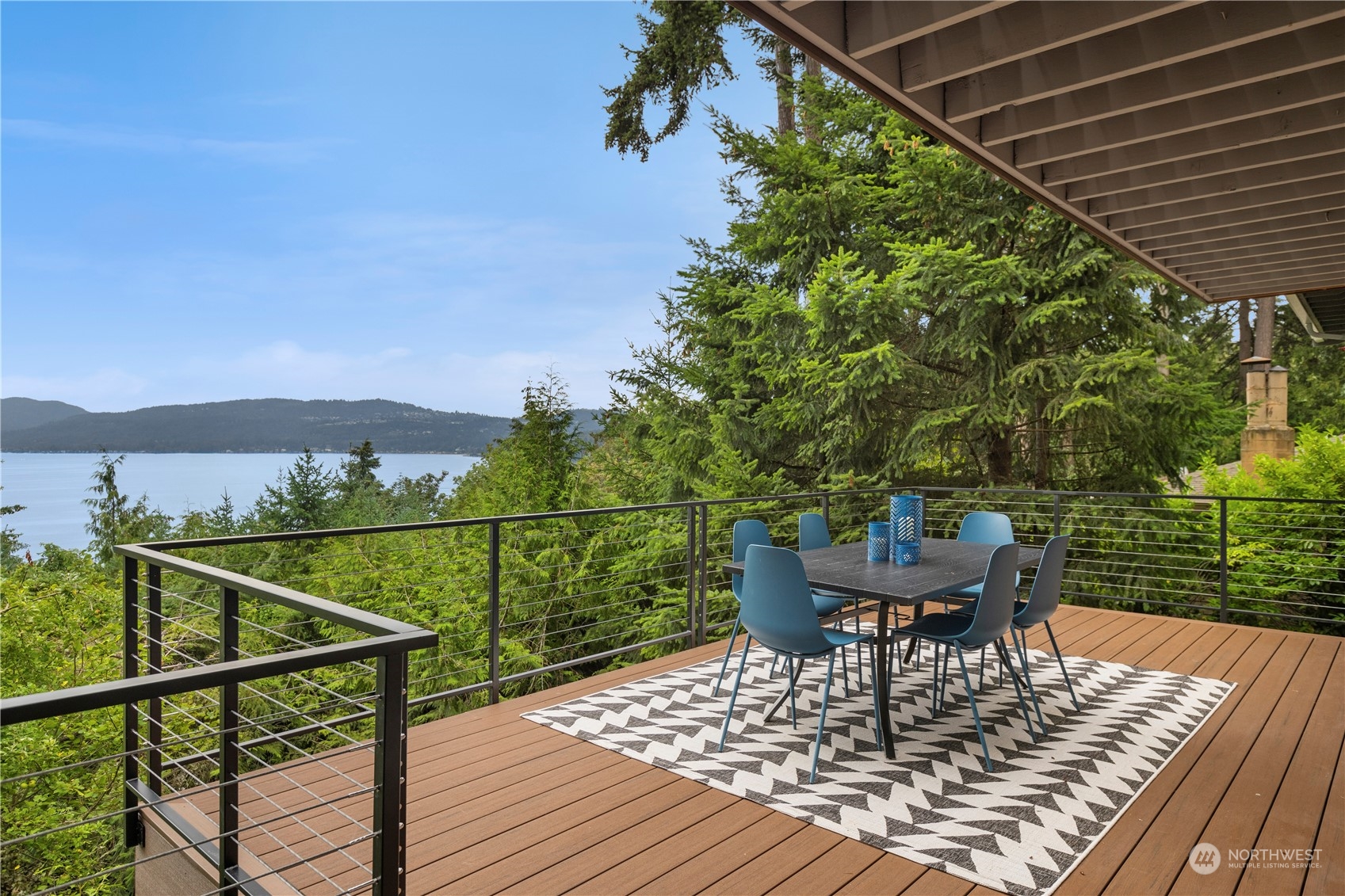 659 W Lake Sammamish Parkway NE