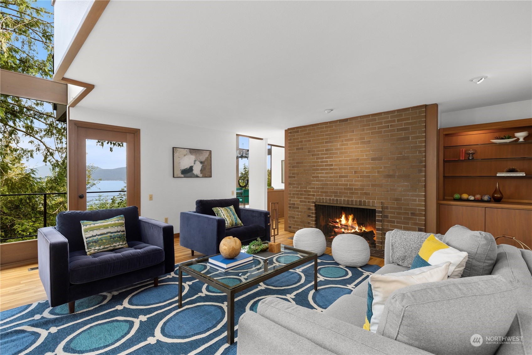 659 W Lake Sammamish Parkway NE