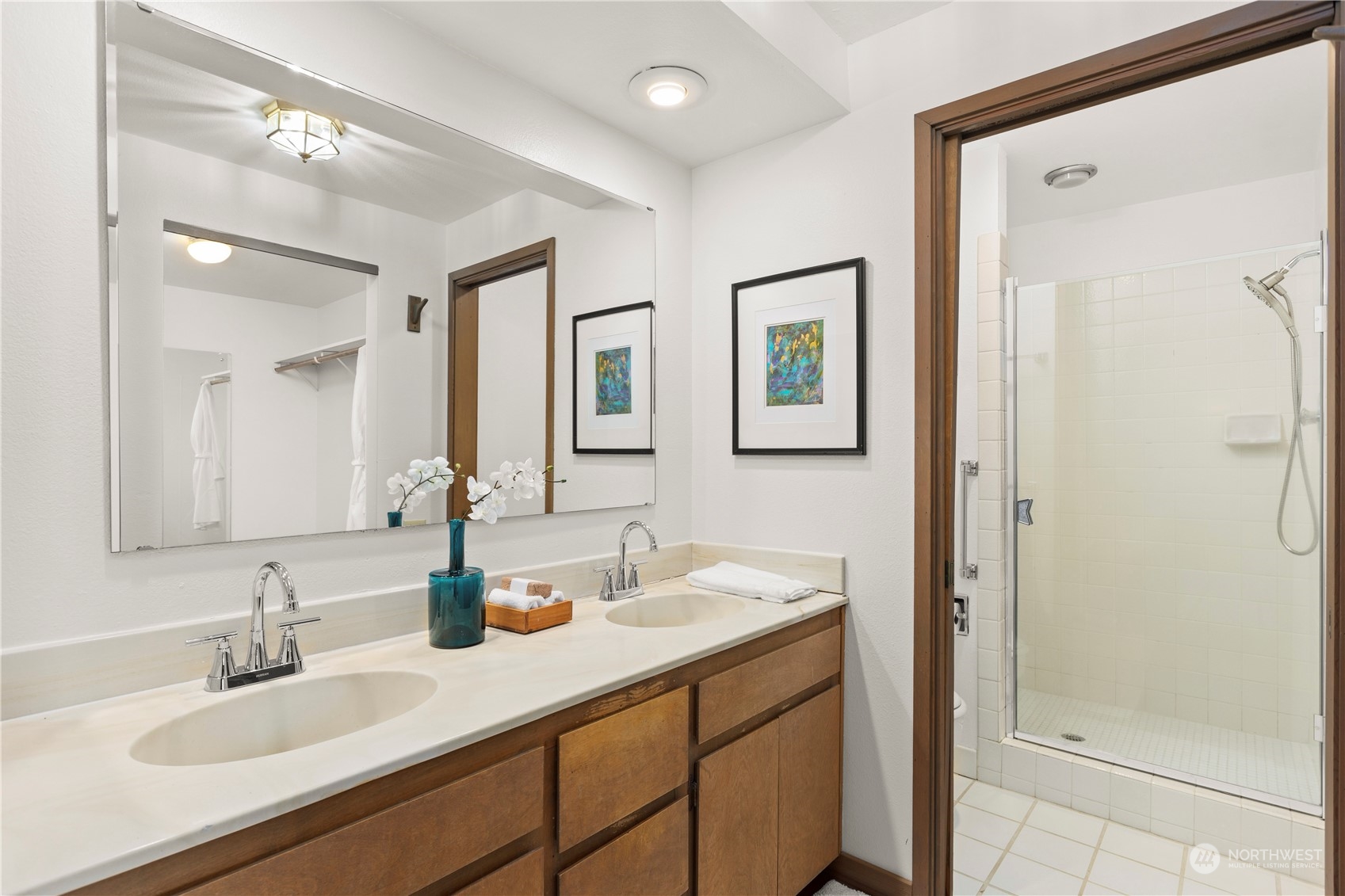 659 W Lake Sammamish Parkway NE