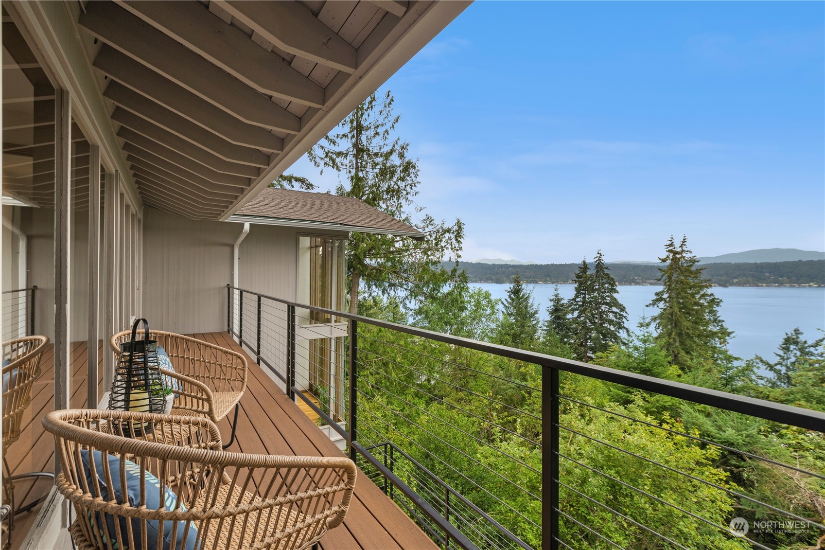 659 W Lake Sammamish Parkway NE
