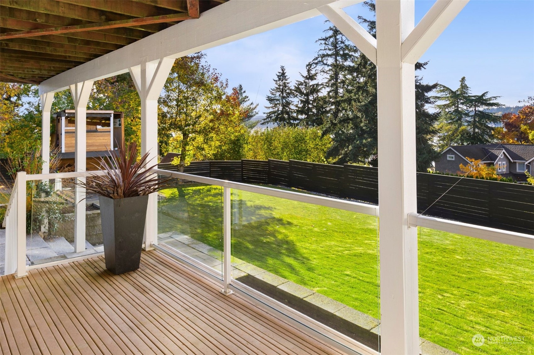 1703 E Lake Sammamish Pkwy NE