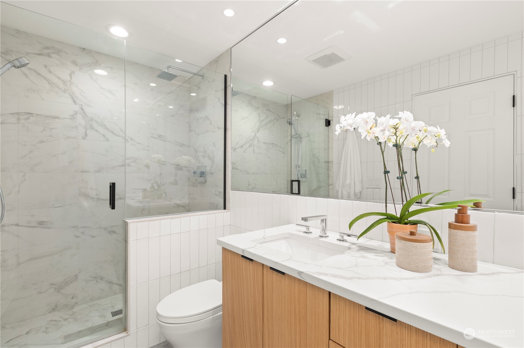 1703 E Lake Sammamish Pkwy NE