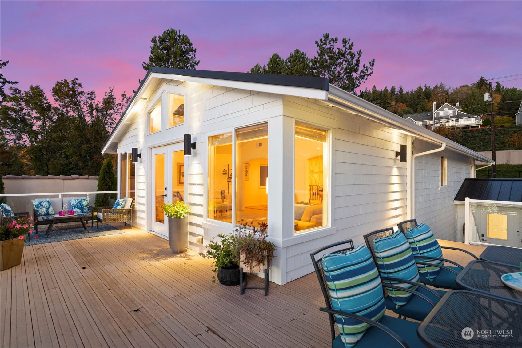 1703 E Lake Sammamish Pkwy NE
