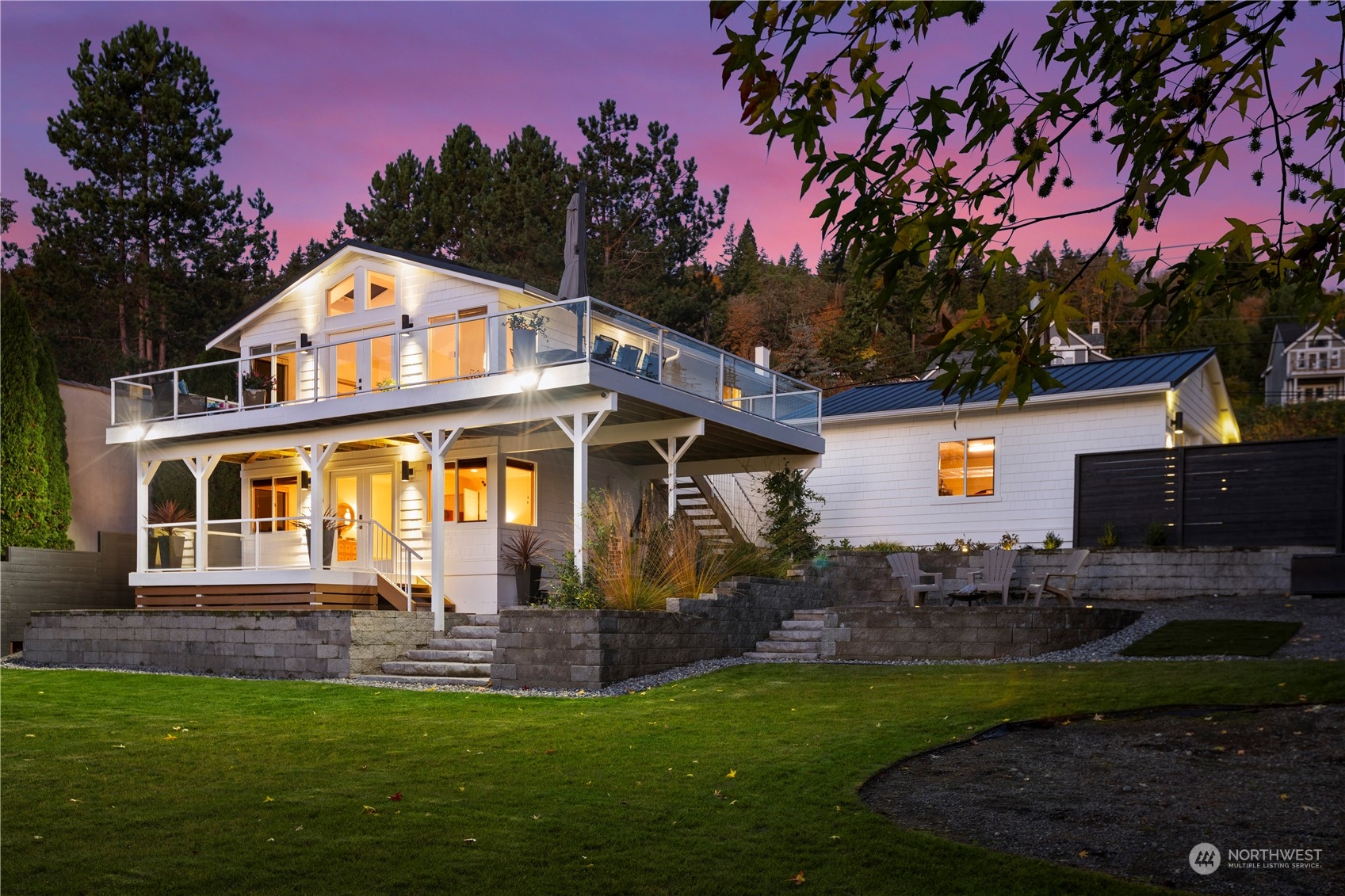 1703 E Lake Sammamish Pkwy NE