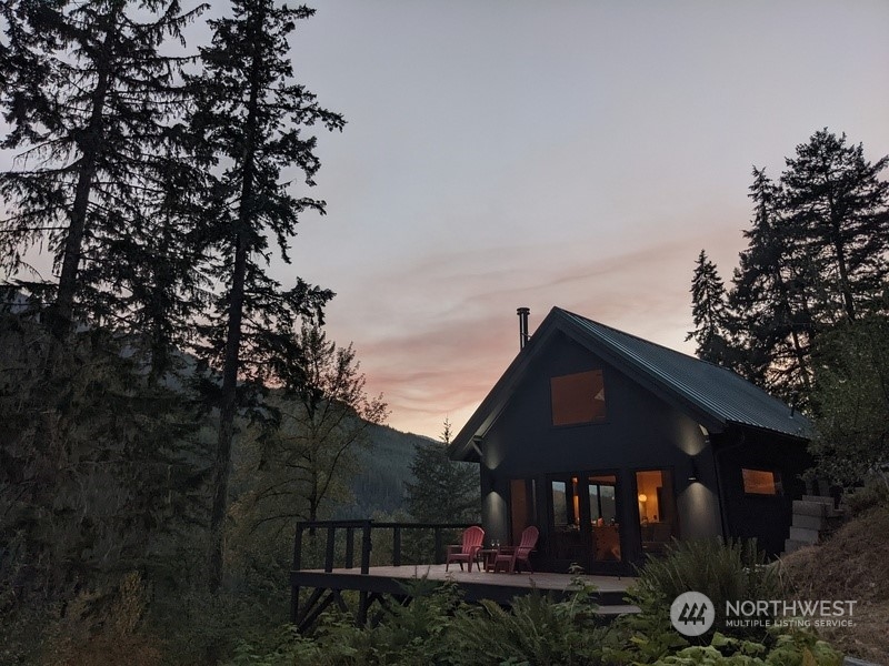 65911 Cascade River Road