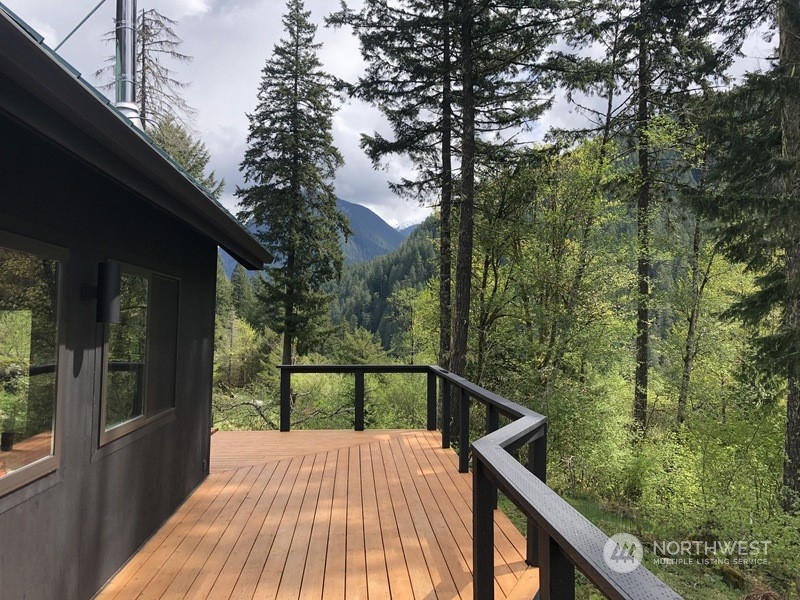 65911 Cascade River Road