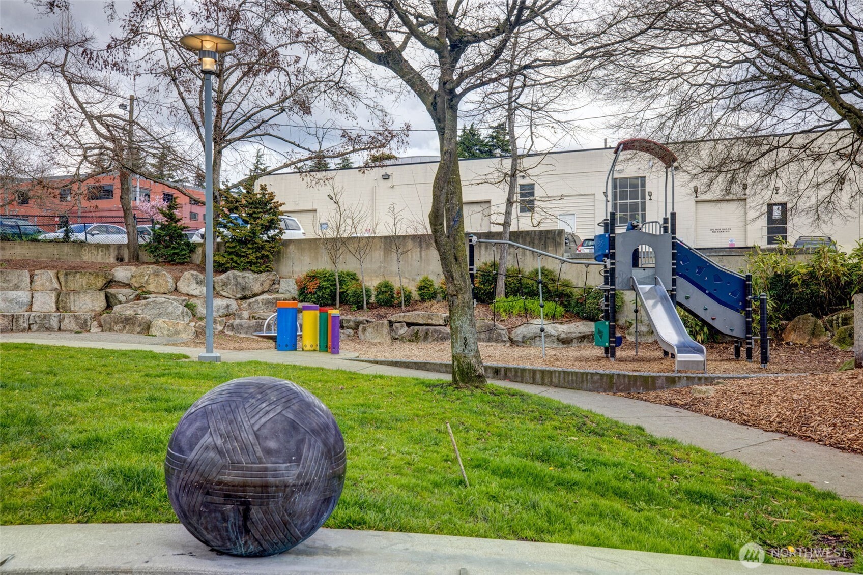 668 S Lane Street Unit: 311