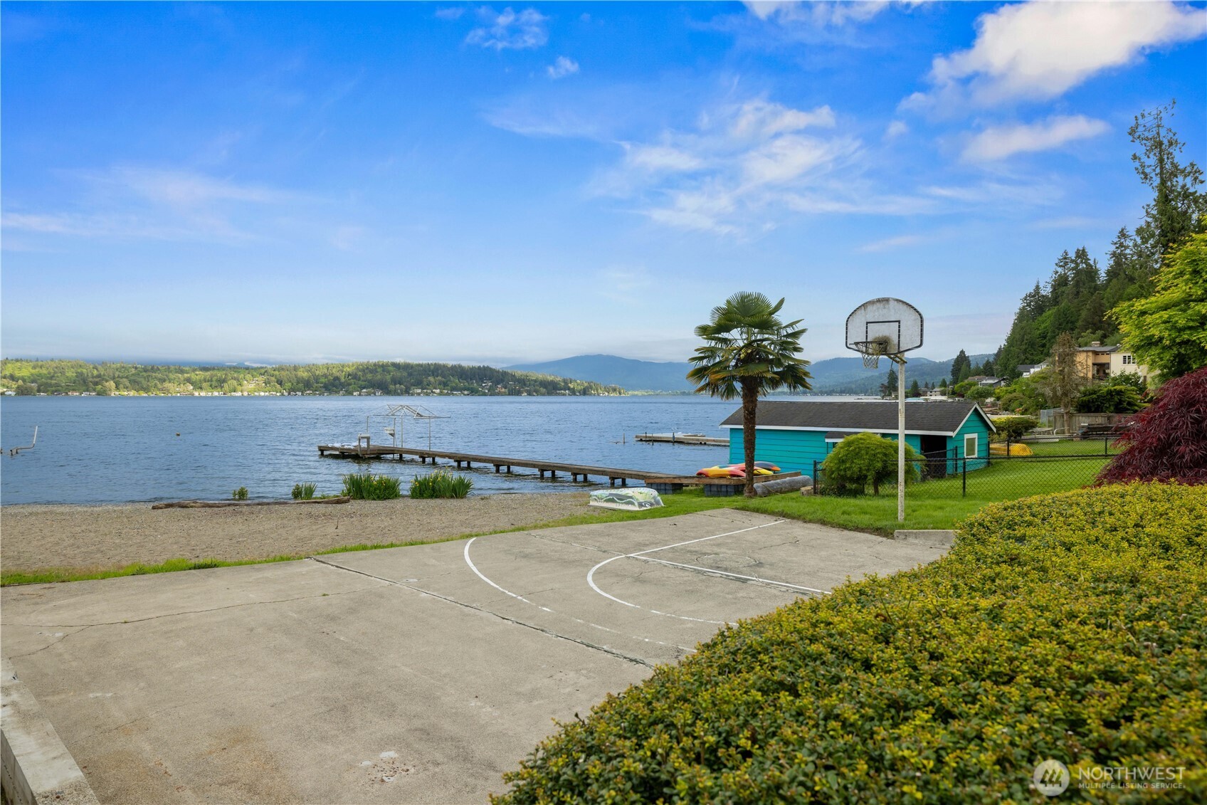 408 W Lake Sammamish Parkway SE