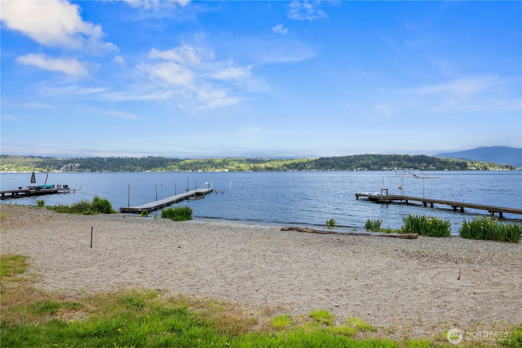 408 W Lake Sammamish Parkway SE