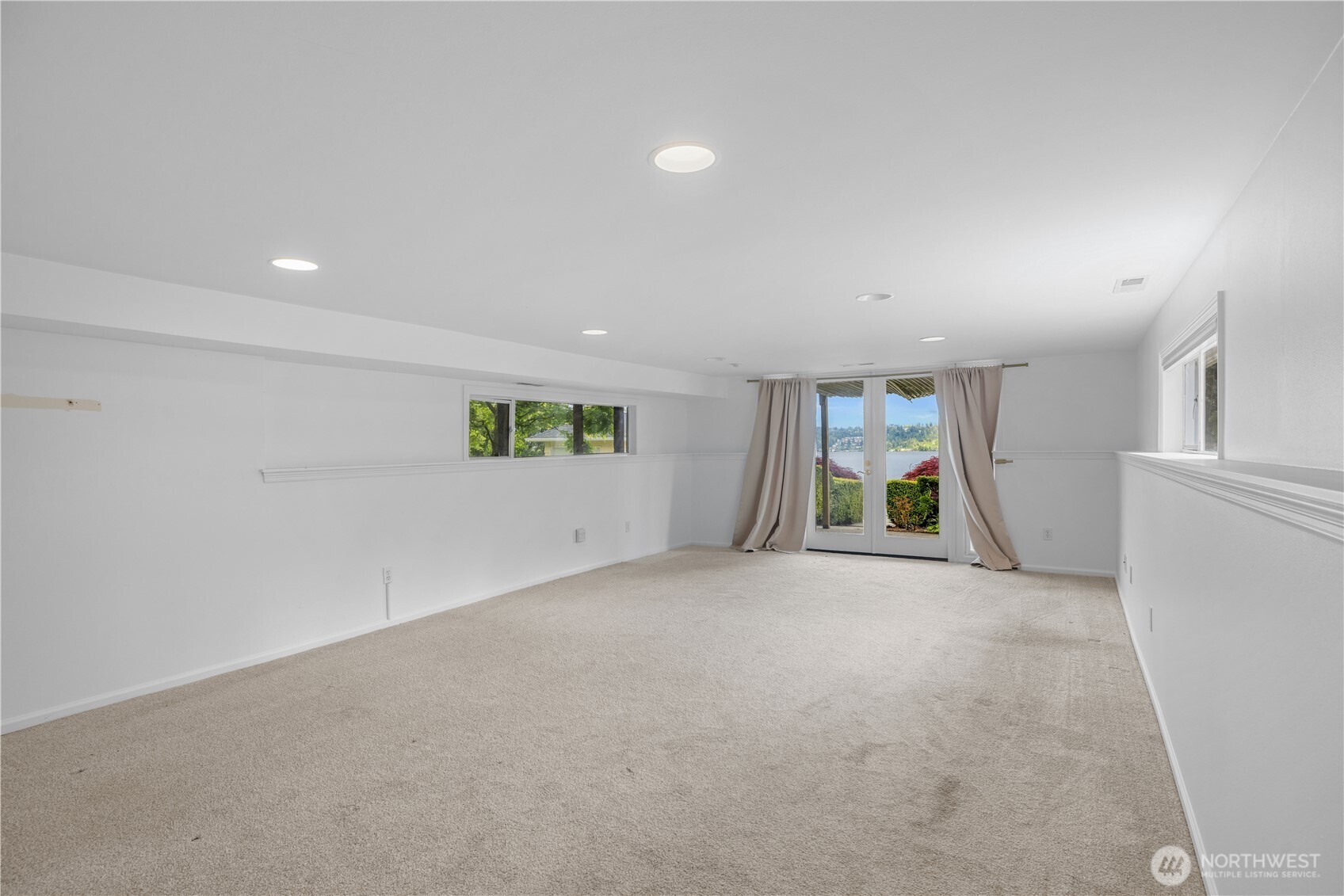 408 W Lake Sammamish Parkway SE