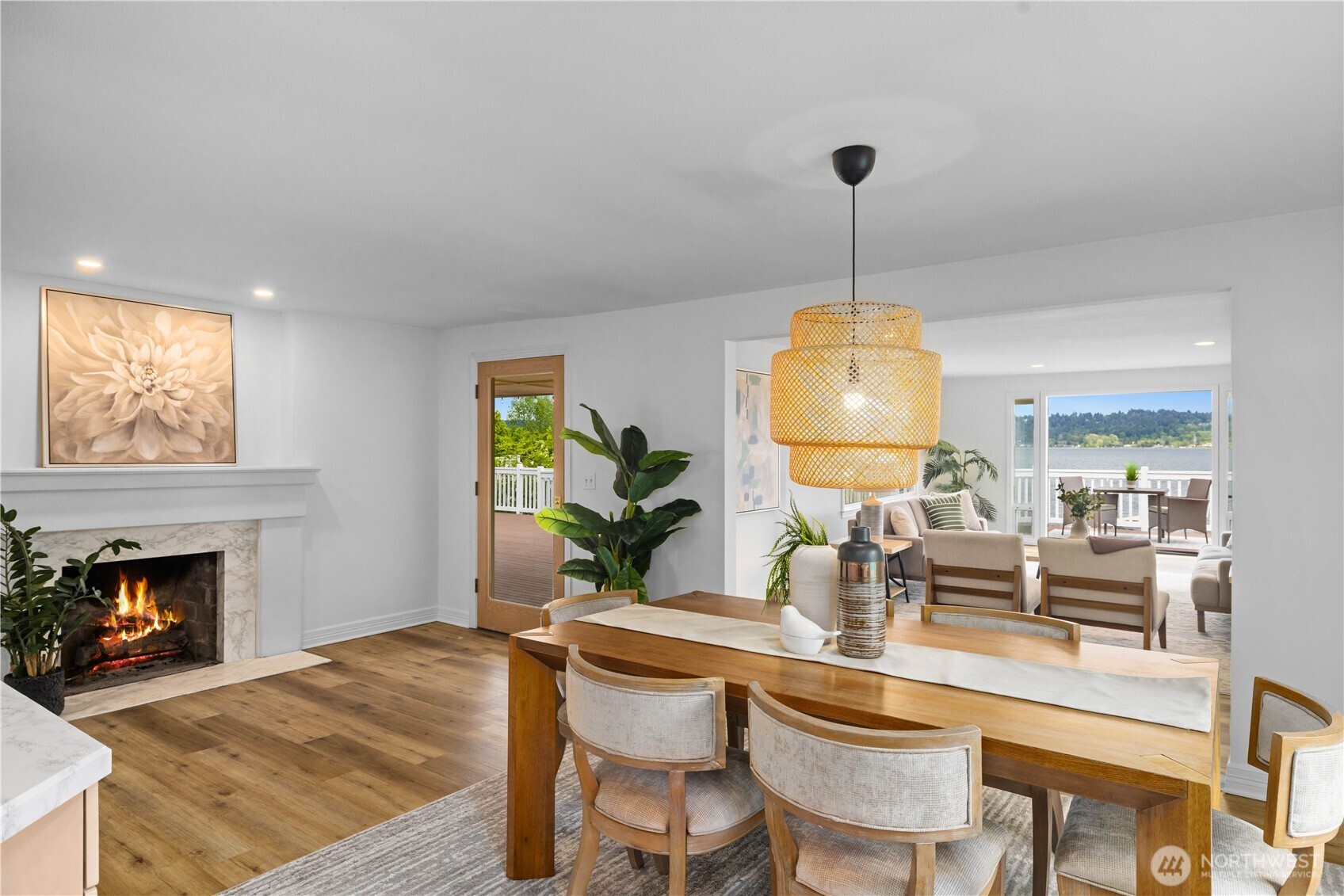 408 W Lake Sammamish Parkway SE