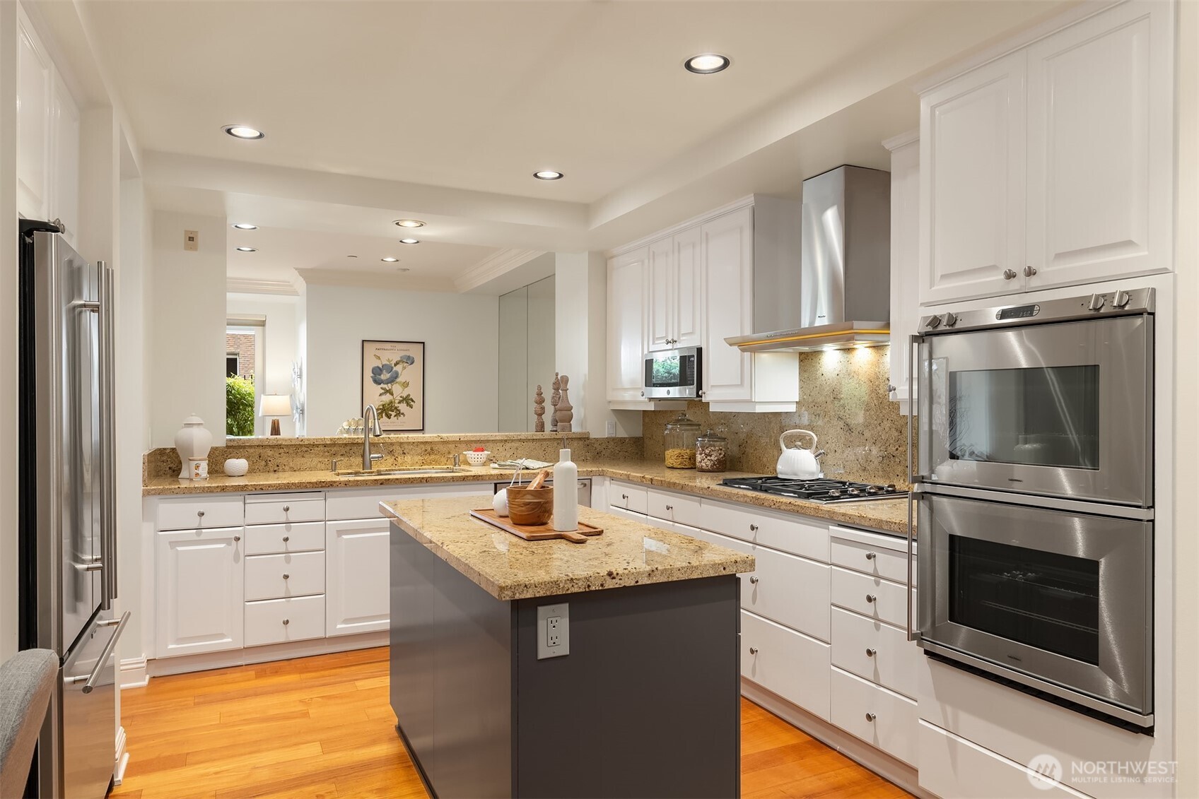 125 5th Avenue S Unit: 101