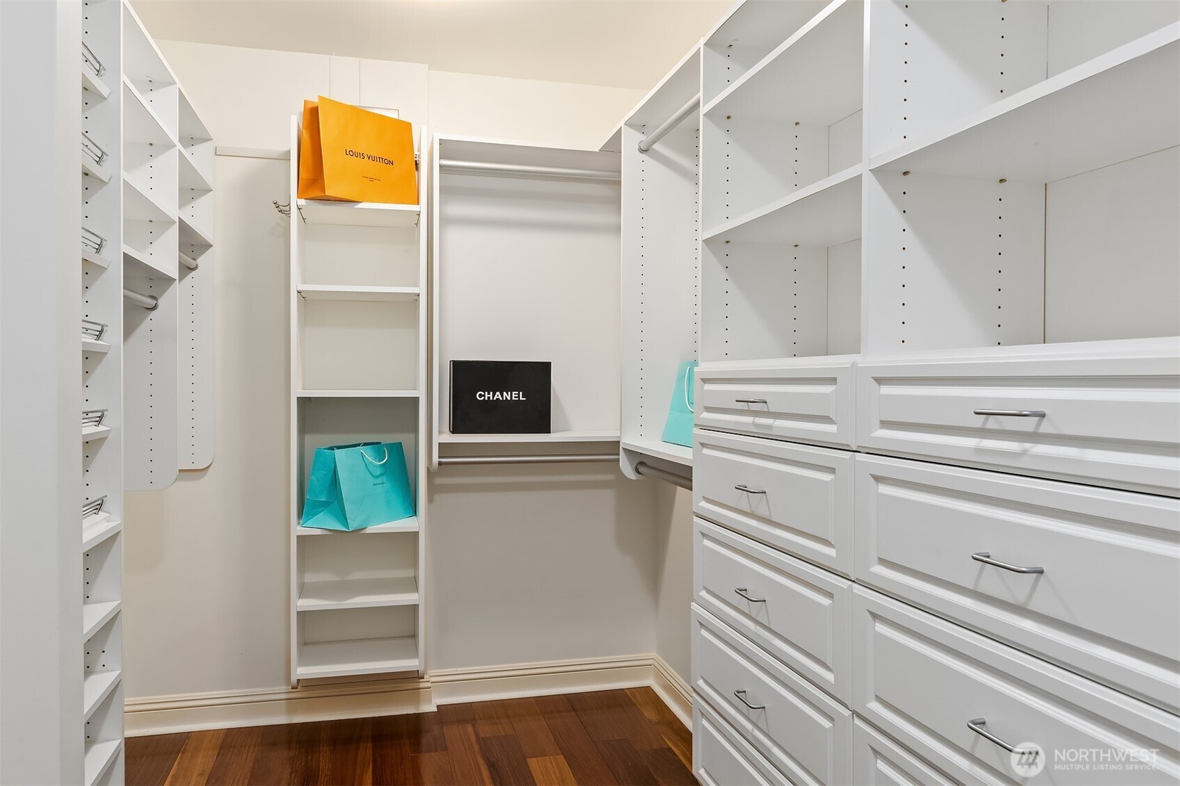 125 5th Avenue S Unit: 101