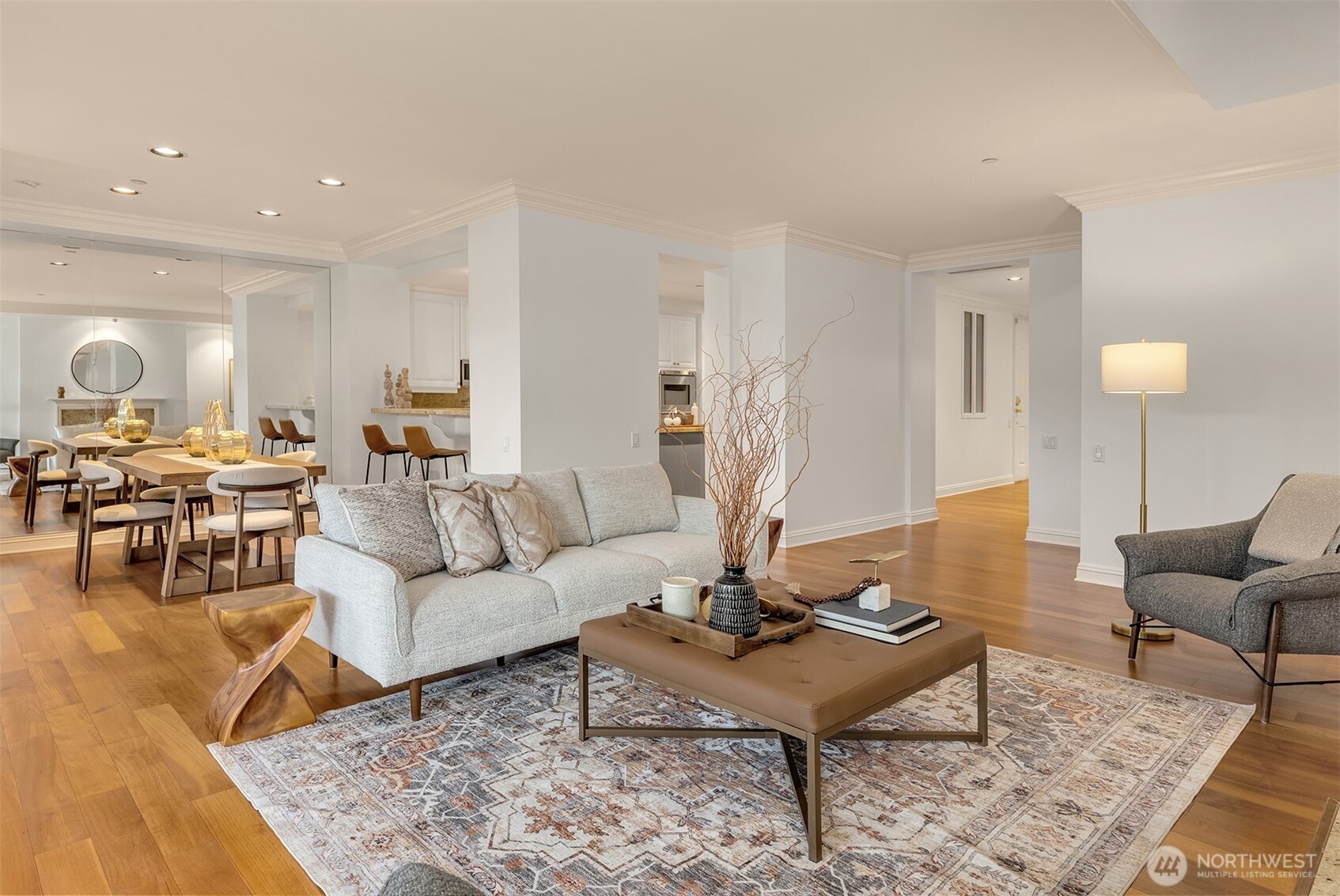 125 5th Avenue S Unit: 101
