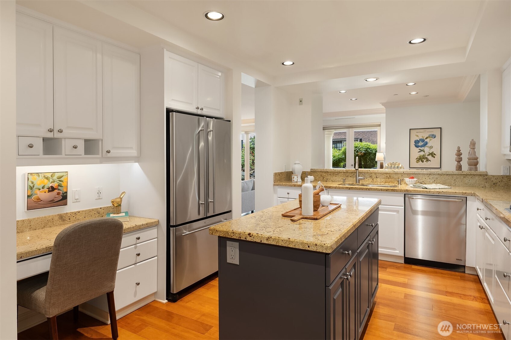 125 5th Avenue S Unit: 101