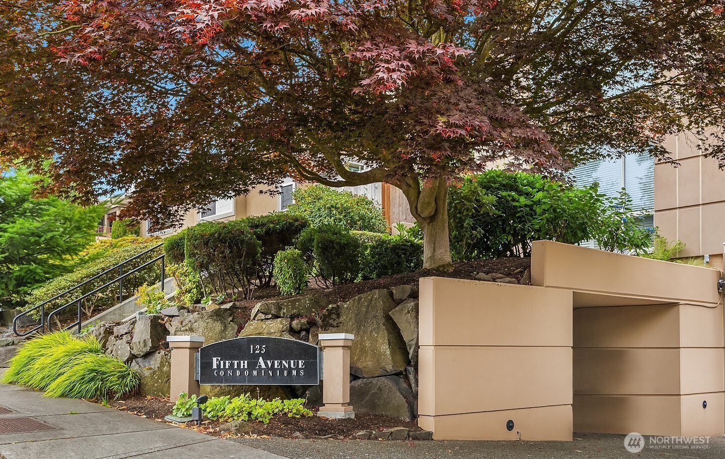 125 5th Avenue S Unit: 101