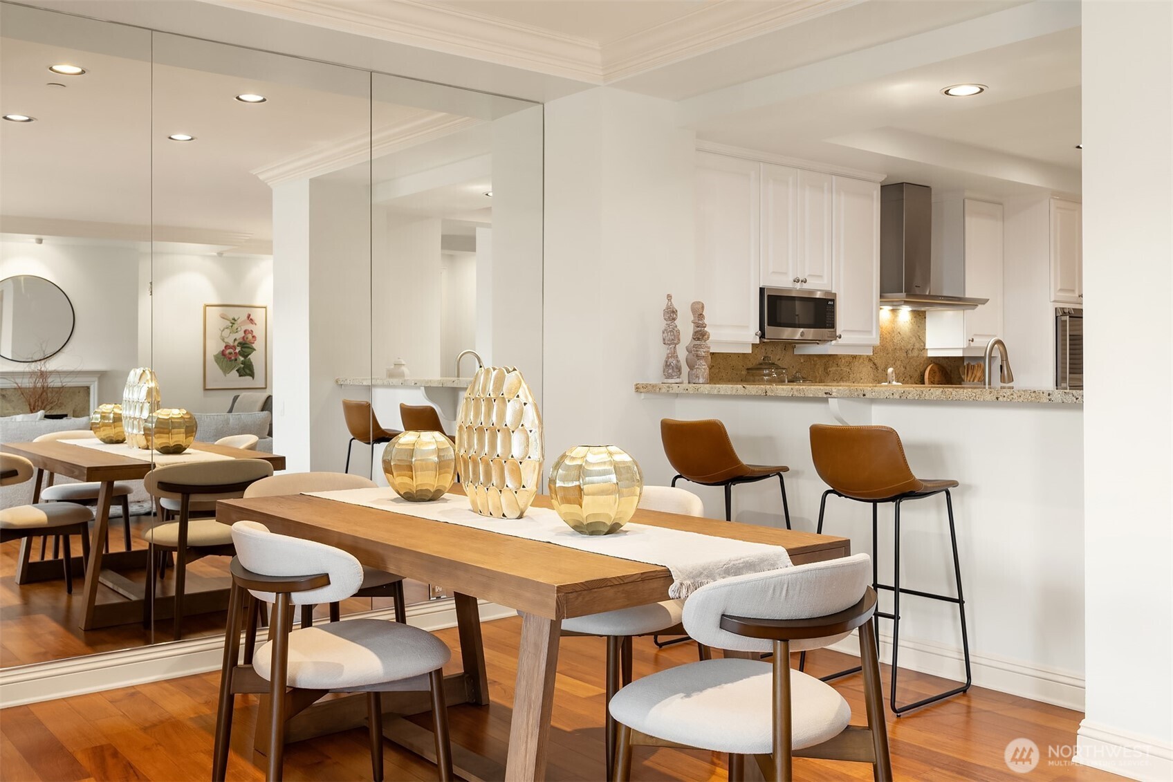 125 5th Avenue S Unit: 101