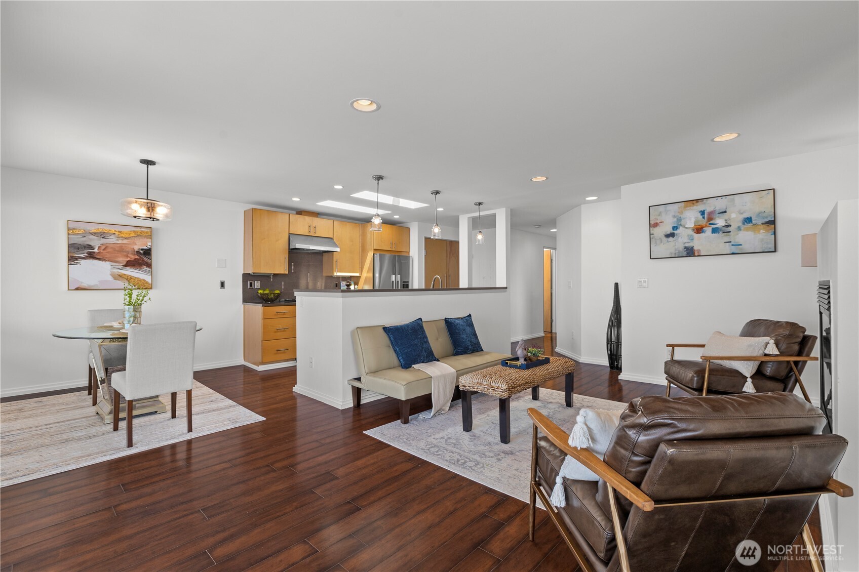 3633 Beach Drive SW Unit: 402