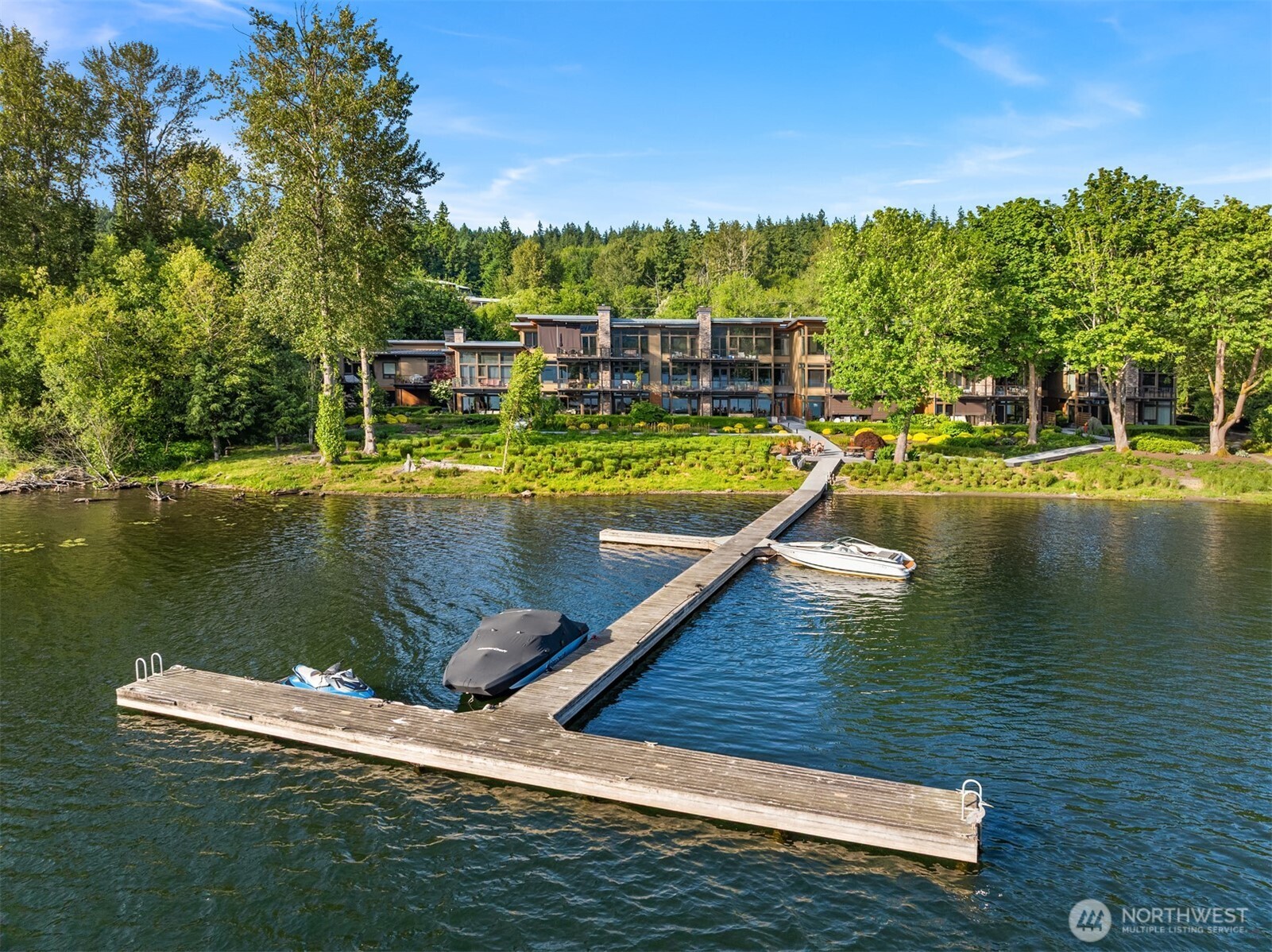 4305 E Lake Sammamish Parkway SE