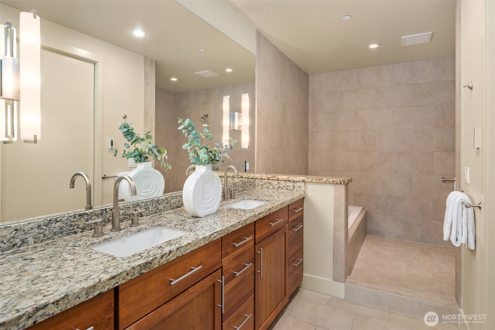 4305 E Lake Sammamish Parkway SE