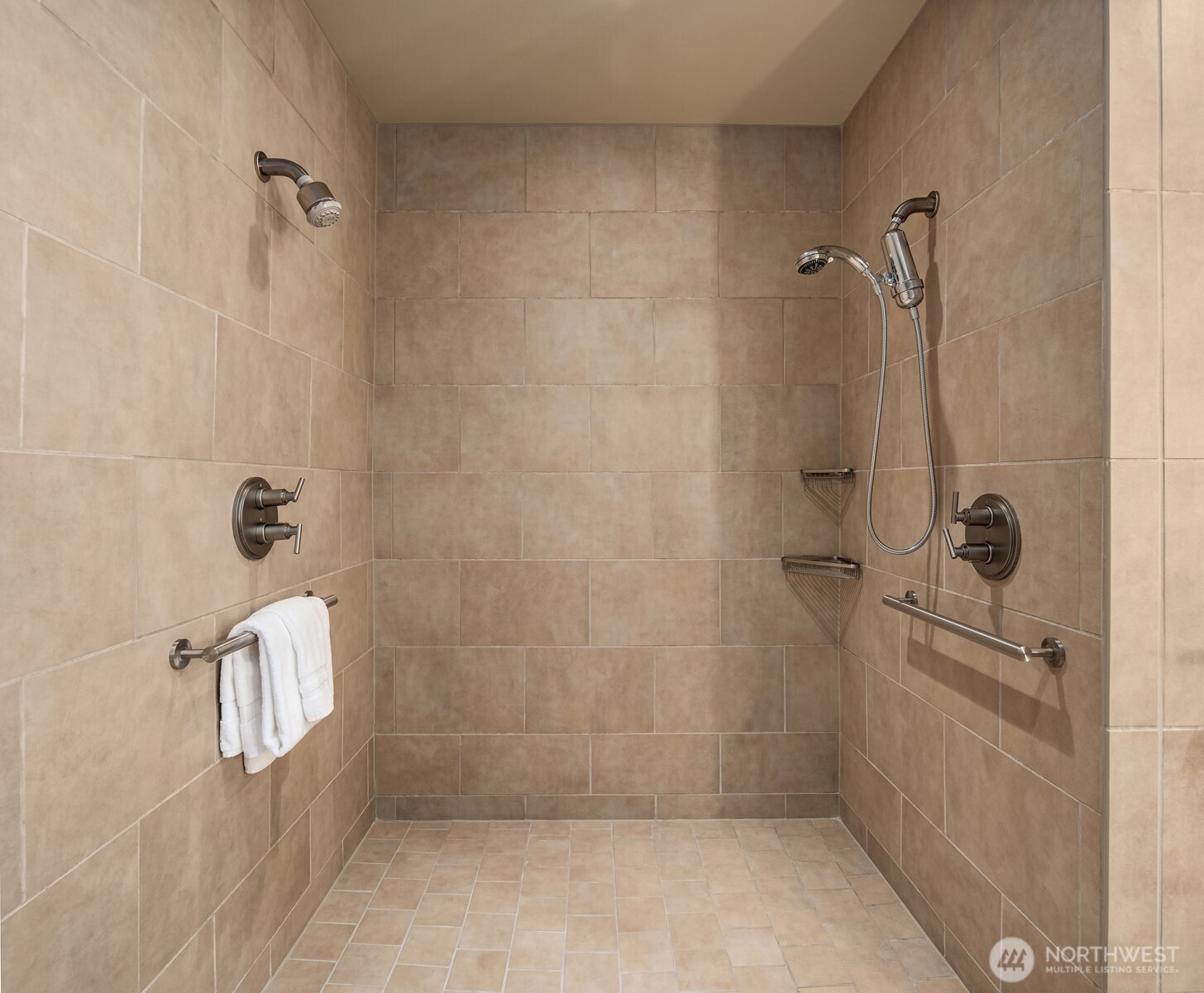 4305 E Lake Sammamish Parkway SE