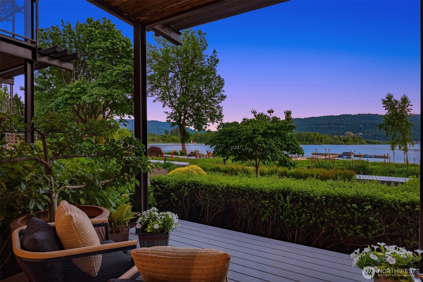 4305 E Lake Sammamish Parkway SE