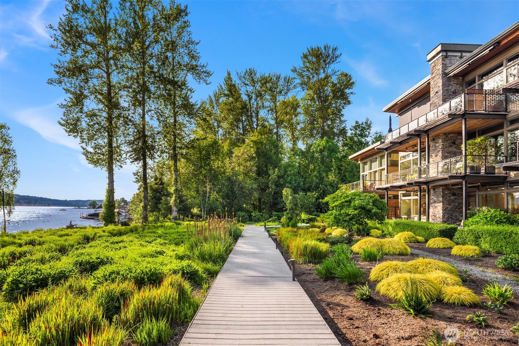 4305 E Lake Sammamish Parkway SE